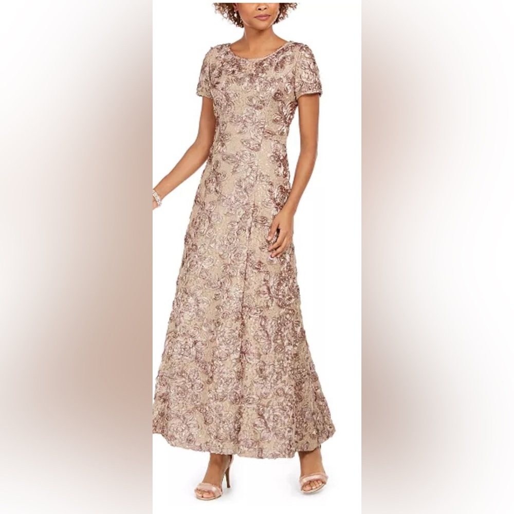 Alex Evening Gold Lace Gown. Size 14. Worn once.
